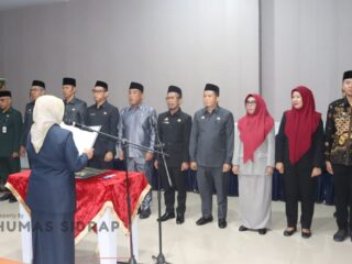 Wabup Sidrap  :  Dorong Kinerja Lebih Profesional Saat Melantuk Enam Pejabat Pimpinan Tinggi Pratama