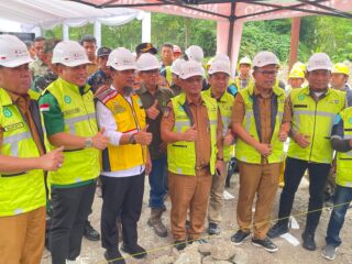 Andi Rosman Mengapresiasi Langkah dan Kerja Nyata Gubernur Sulsel Atas Realisasi Preservasi Jalan Di Kabupaten Wajo.