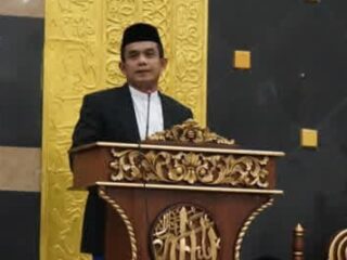 Pemkab Pinrang Hadiri Peringatan Nuzulul Qur'an 17 Ramadan di Masjid Agung Almunawwir