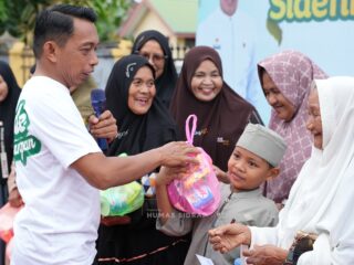 Safari Ramadan  Bupati Sidrap di Rappang, Warga Dapat Sembako dan Layanan Kesehatan