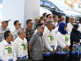 THR ASN Sidrap Cair, Bupati Syaharuddin Imbau Agar Dibelanjakan di Daerah Sendiri