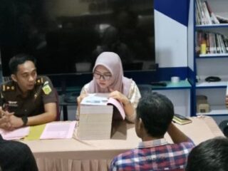 Kejari Enrekang Terima Tahap II Kasus Korupsi BPNT 2019 dan Program Sembako 2020