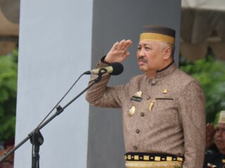 Bupati Pinrang, Pimpin langsung Upacara Memperingati Hardiknas