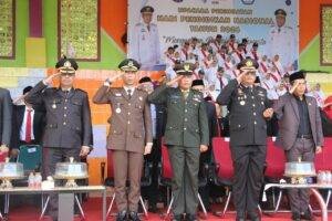 Kapolres Enrekang Hadiri Upacara Hardiknas 2026, Perkuat Sinergi Jaga Stabilitas dan Mutu Pendidikan