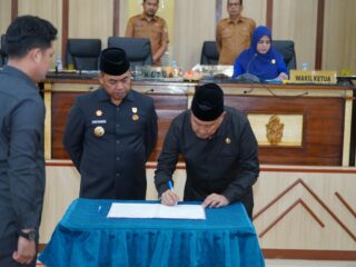 Rapat Paripurna DPRD Wajo Penyerahan Rekomendasi LKPJ Bupati Tahun 2025 di Gedung DPRD Wajo,