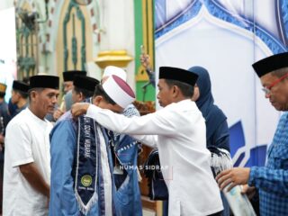 46 Santri Tahfidz 30 Juz Resmi Diwisuda, Bupati Syaharuddin Soroti Peran Orang Tua