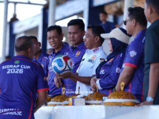 Stadion Ganggawa Kembali Bergairah, Bupati Syaharuddin Alrif Resmi Buka Sidrap Cup 2026
