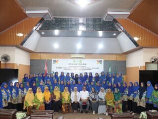 Nurkanaah Lantik Pengurus IGABA Sidrap Periode 2024–2029
