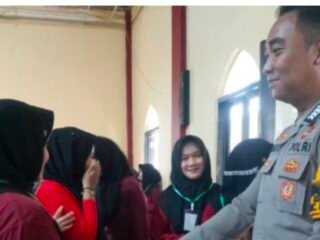 Kapolsek Pancarijang dan Bhabinkamtibmas Edukasi Pelajar SMKN 2 Pancarijang Jaga Kantibmas dan Hindari Penyalahgunaan Nakoba